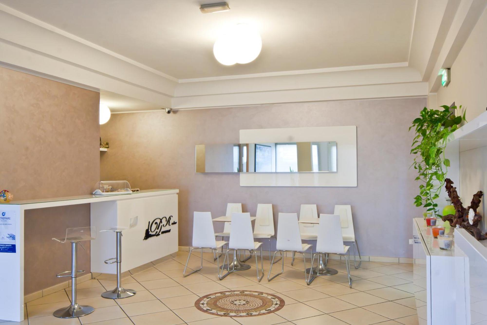 Residence Divina Rimini Luaran gambar