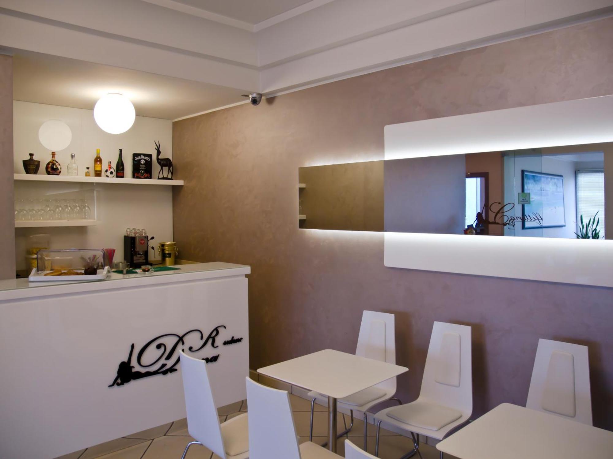 Residence Divina Rimini Luaran gambar
