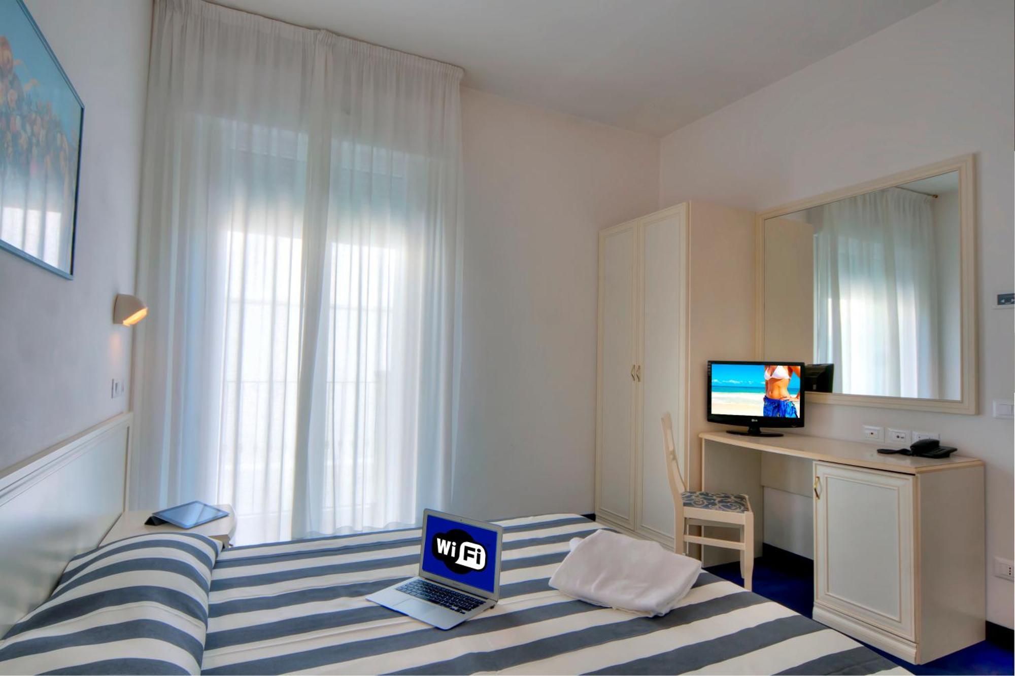 Residence Divina Rimini Luaran gambar